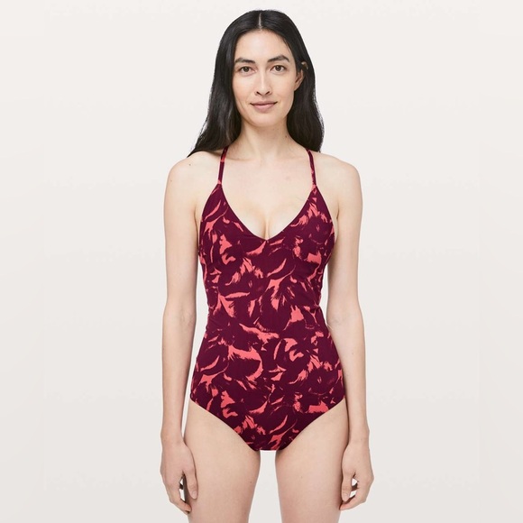 Lululemon Weave The Waves One Piece Swimsuit Flower Poppy Coral Deep Ruby Size 2 - Picture 1 of 11